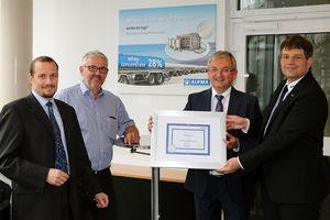 From left to right: Bernd Opgenorth (ProLeiT), Andreas Hiegelsberger (Head of Project-Engineering Process Technology), Gerhard Schier (Head of Division Process Technology), Dr. Thomas Wunderlich (ProLeiT)